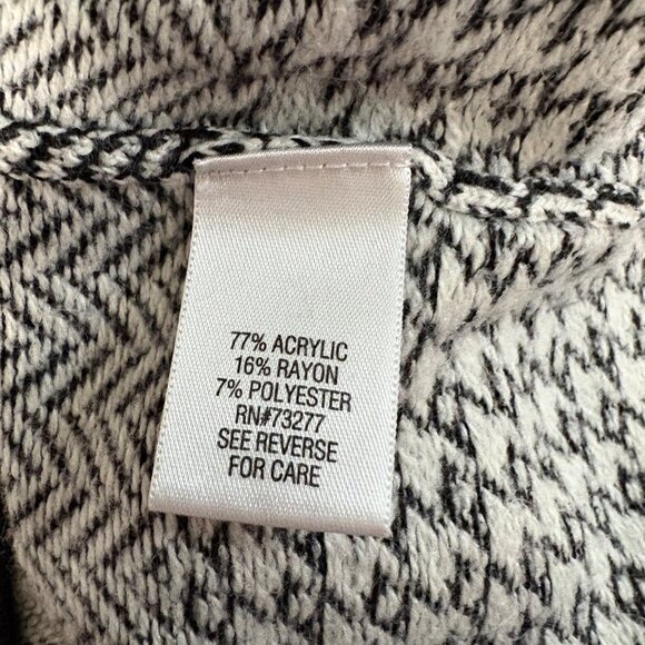 Dana Buchman Sweater Womens Size Large Black White Pullover Knit Patchwork Look - Picture 6 of 8